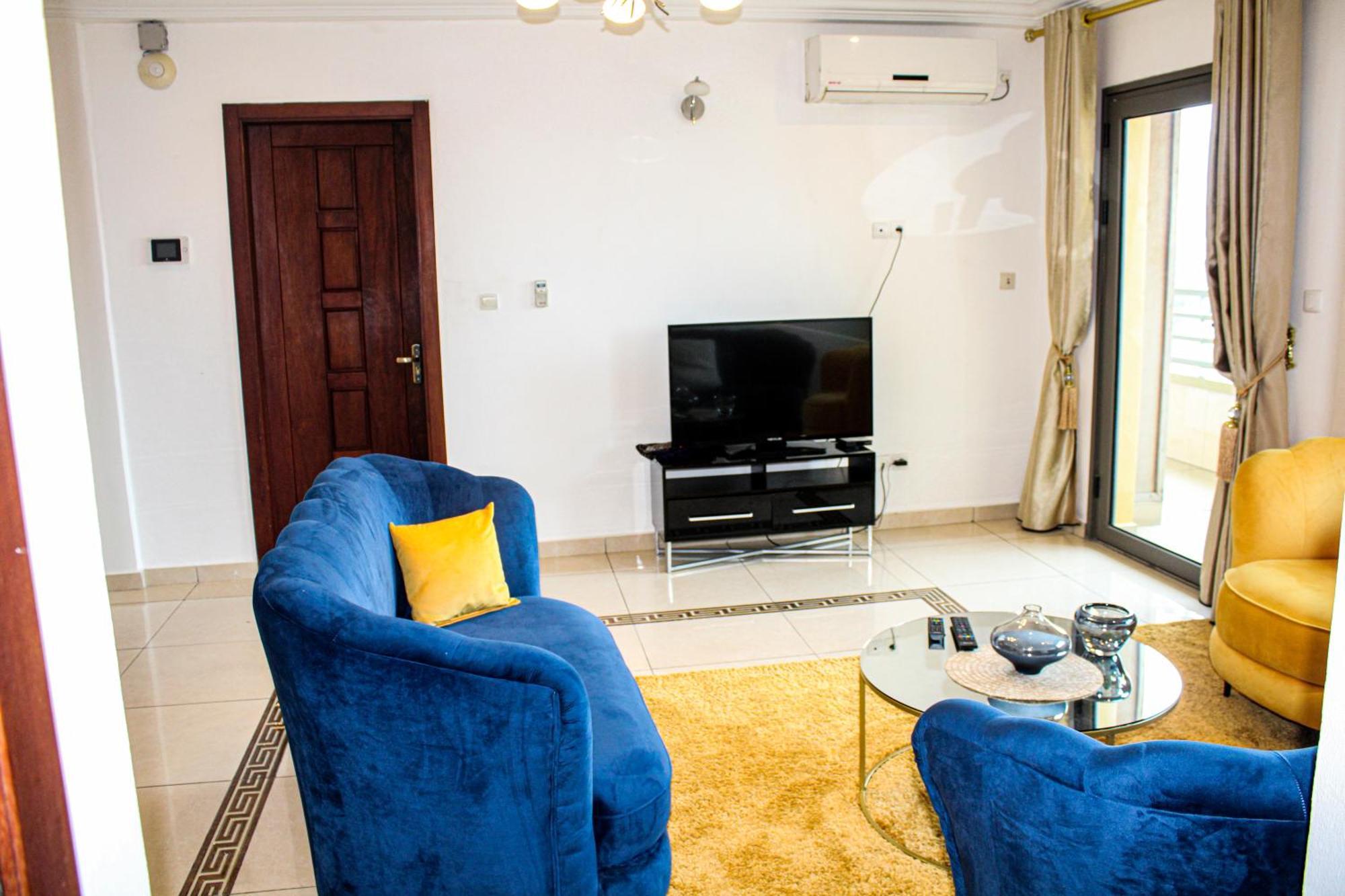 Residence Le Carat Bonapriso Дуала Экстерьер фото