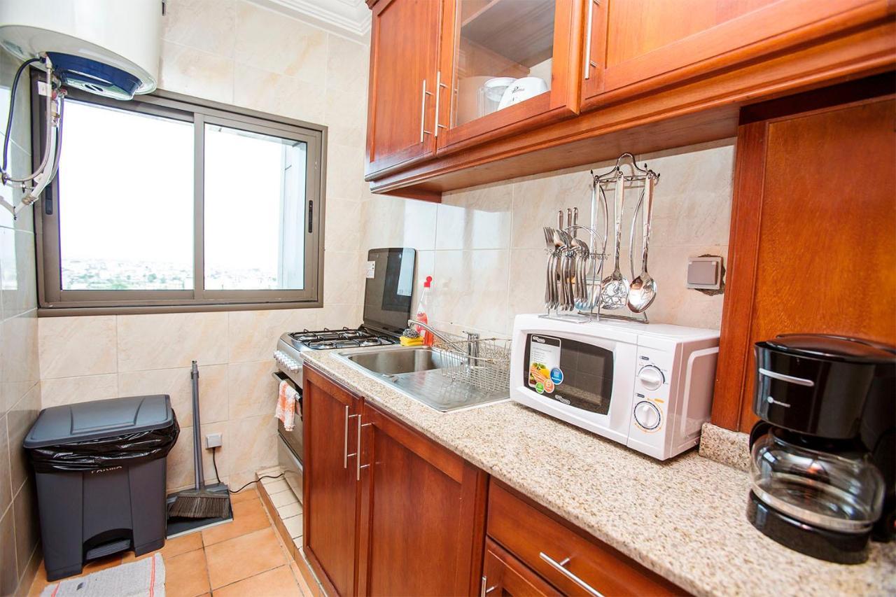 Residence Le Carat Bonapriso Дуала Экстерьер фото